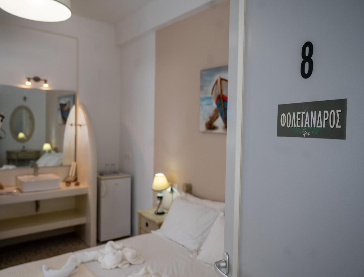 Giasemi Room No 8 Folegandros Livadi  Rom bilde
